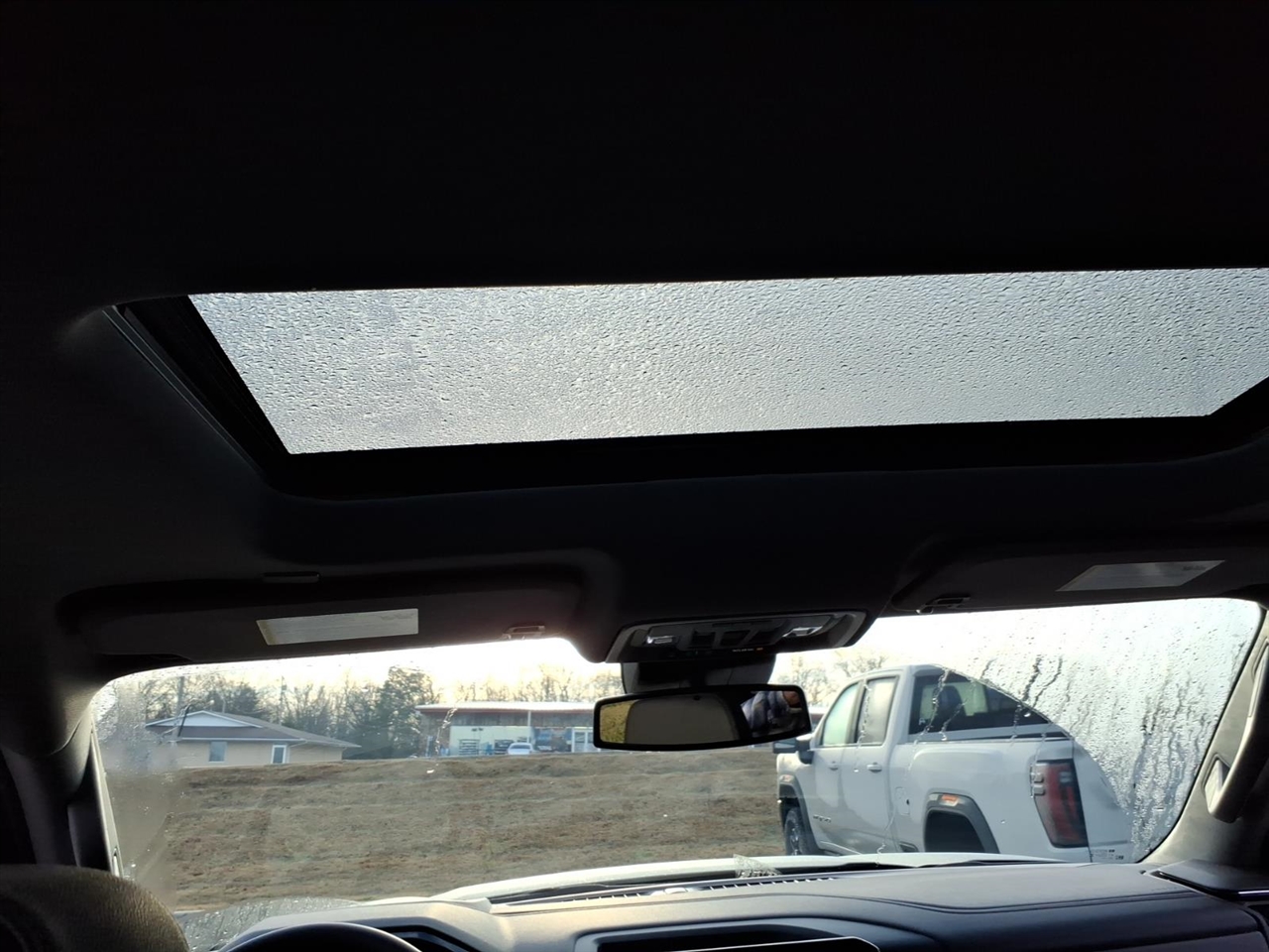 GMC Sierra 1500 4WD Crew Cab 147" SLT 2026