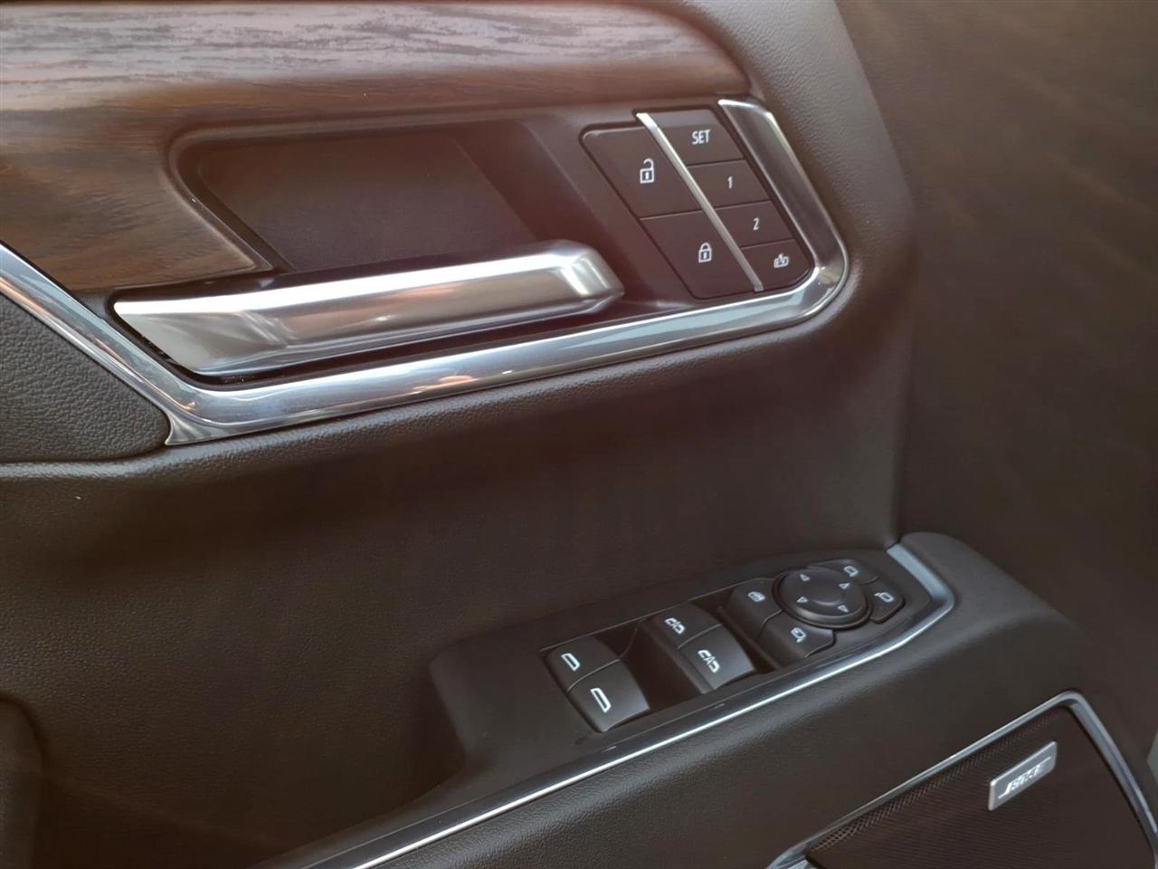 GMC Sierra 1500 4WD Crew Cab 147" SLT 2026