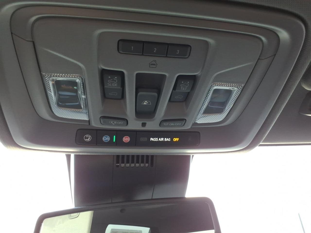 GMC Sierra 1500 4WD Crew Cab 147" SLT 2026