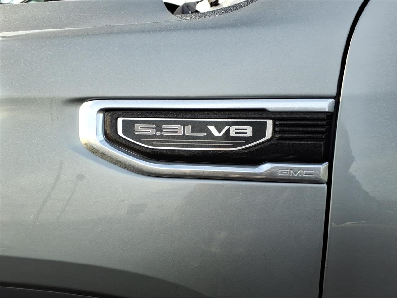 GMC Sierra 1500 4WD Crew Cab 147" SLT 2026