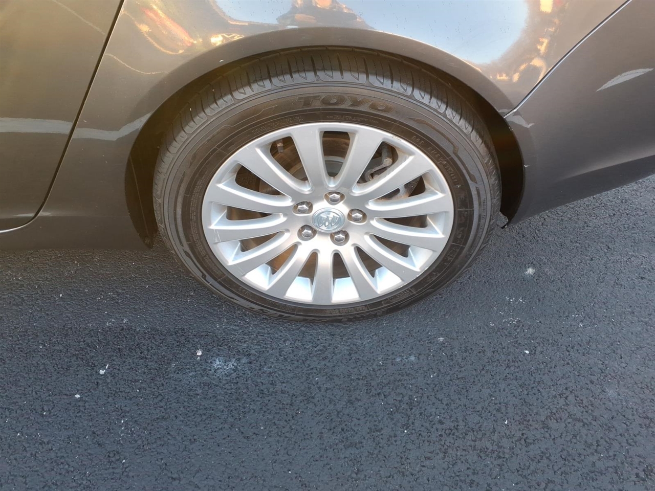 Buick Regal 4dr Sdn CXL RL4 (Russelsheim) *Ltd Avail* 2011