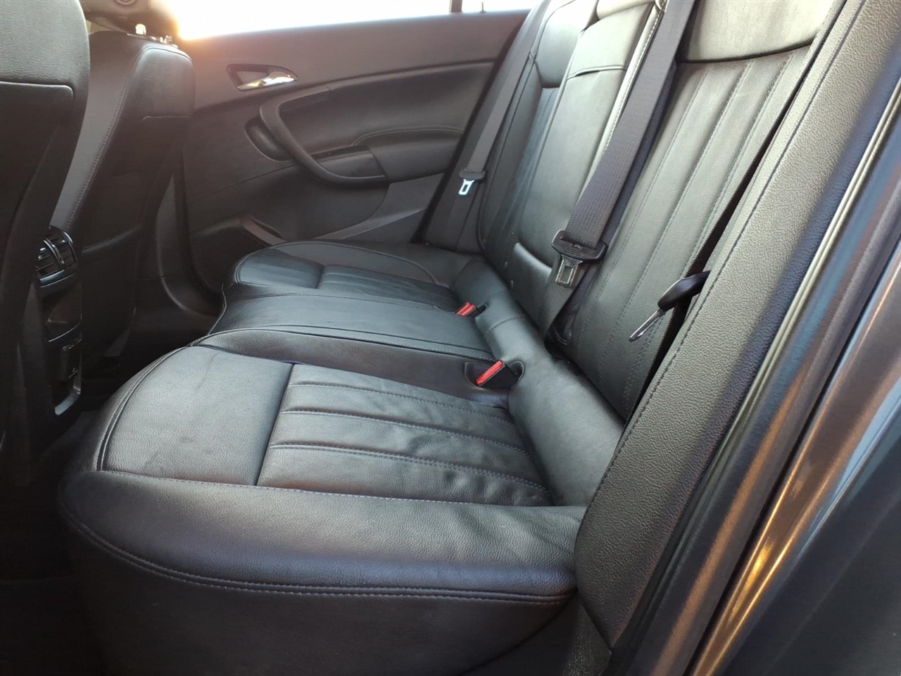 Buick Regal 4dr Sdn CXL RL4 (Russelsheim) *Ltd Avail* 2011