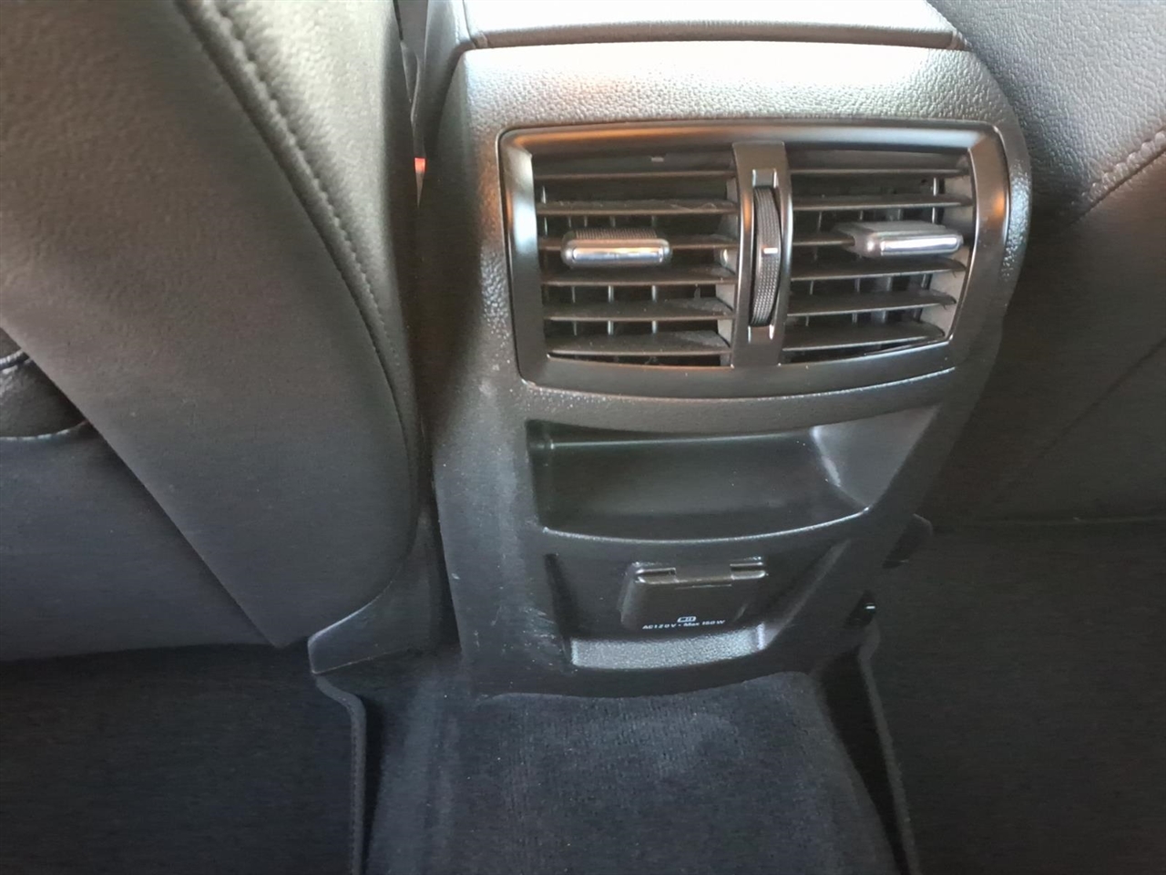 Buick Regal 4dr Sdn CXL RL4 (Russelsheim) *Ltd Avail* 2011