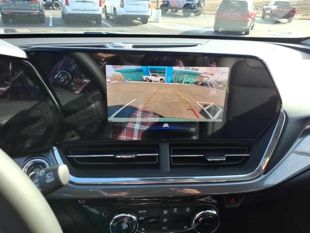 Chevrolet Trax FWD 4dr ACTIV 2026