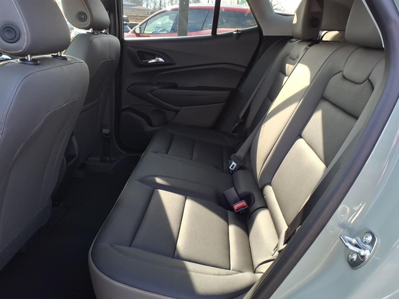 Chevrolet Trax FWD 4dr ACTIV 2026