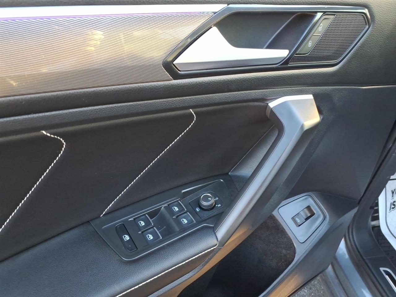 Volkswagen Tiguan 2.0T SE R-Line Black FWD 2024