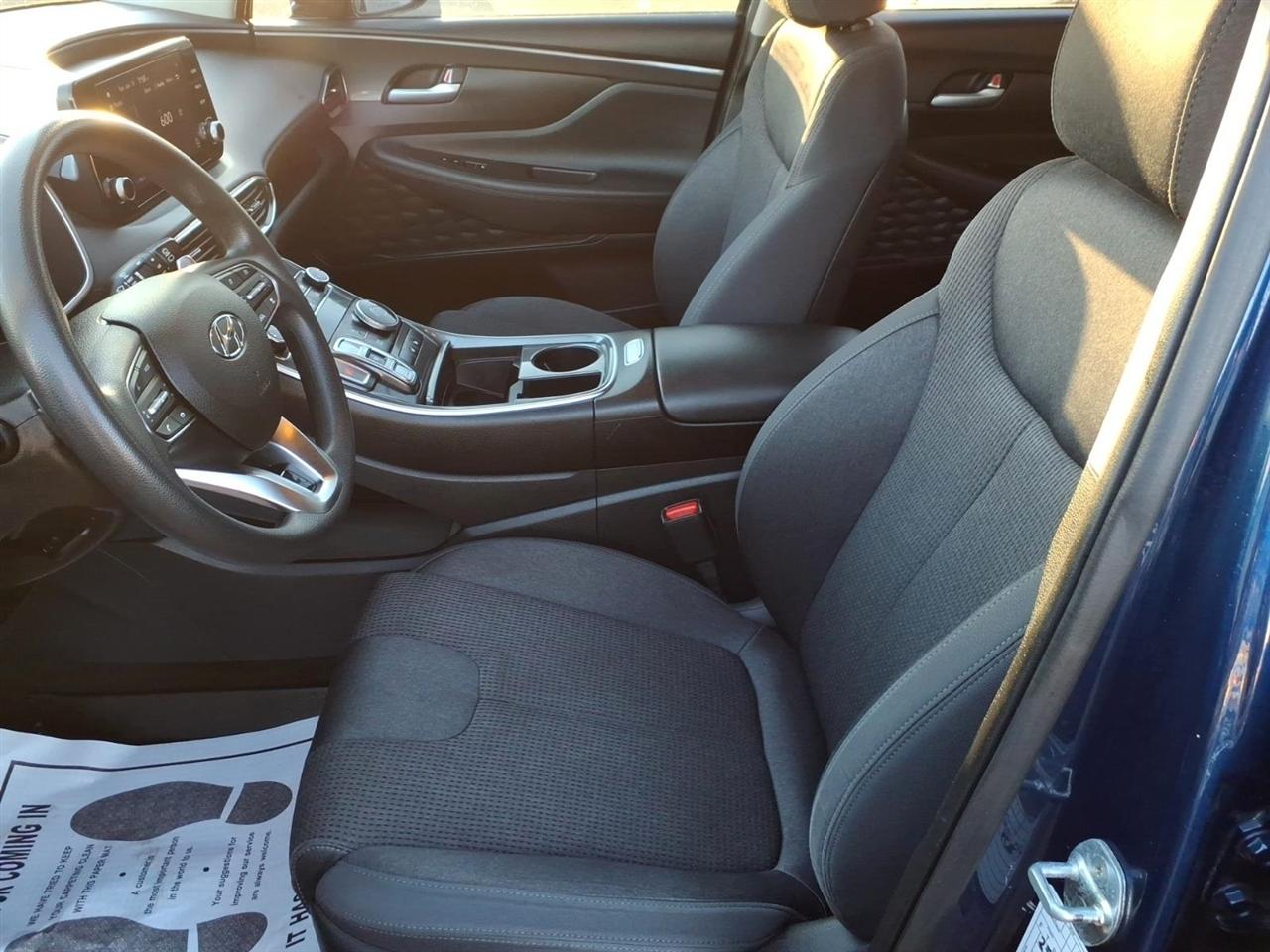 Hyundai Santa Fe SEL FWD 2021