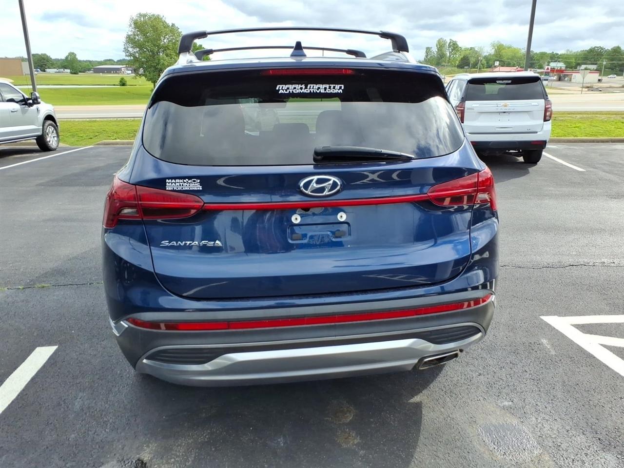 Hyundai Santa Fe SEL FWD 2021