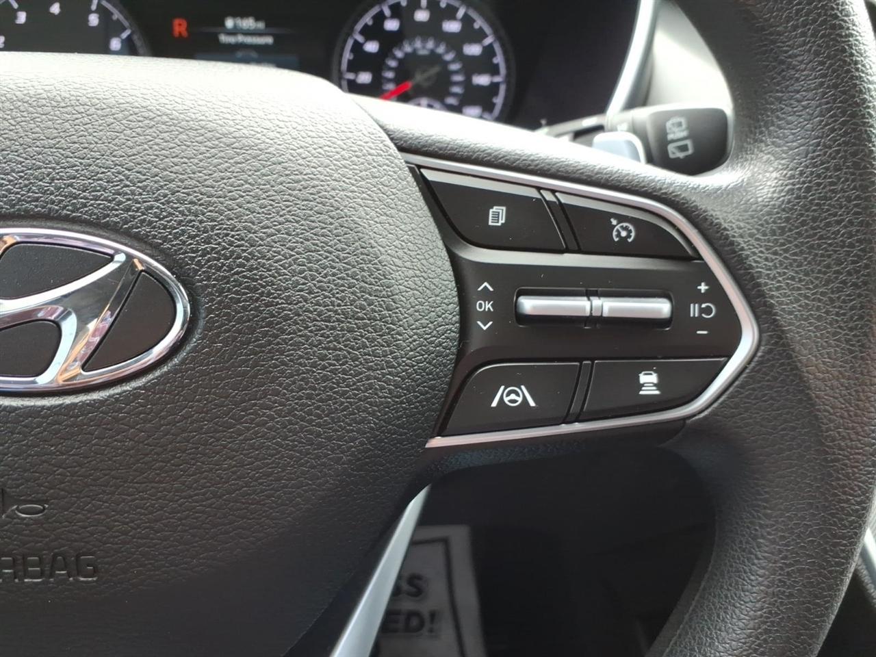 Hyundai Santa Fe SEL FWD 2021