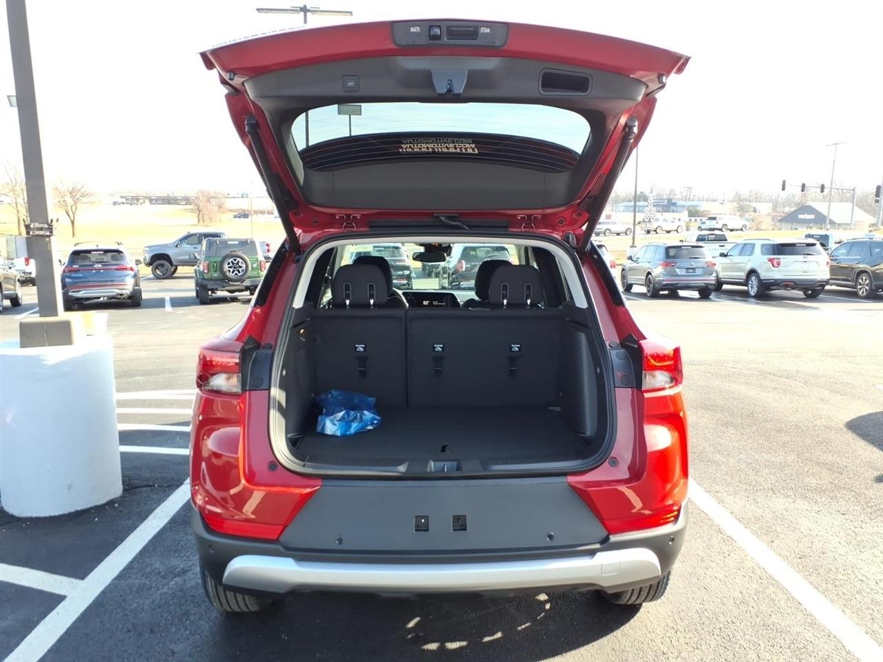 Chevrolet TrailBlazer FWD 4dr LT 2026