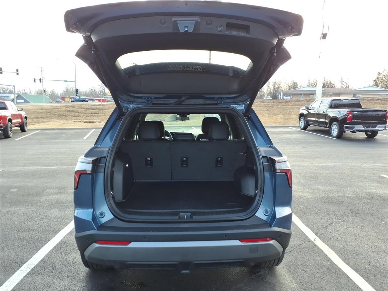 Chevrolet Equinox FWD 4dr LT w/1LT 2026