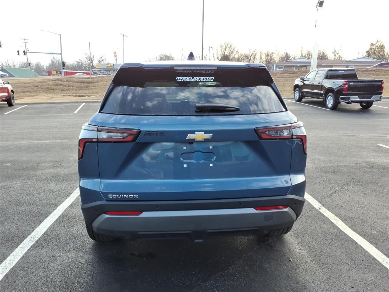 Chevrolet Equinox FWD 4dr LT w/1LT 2026