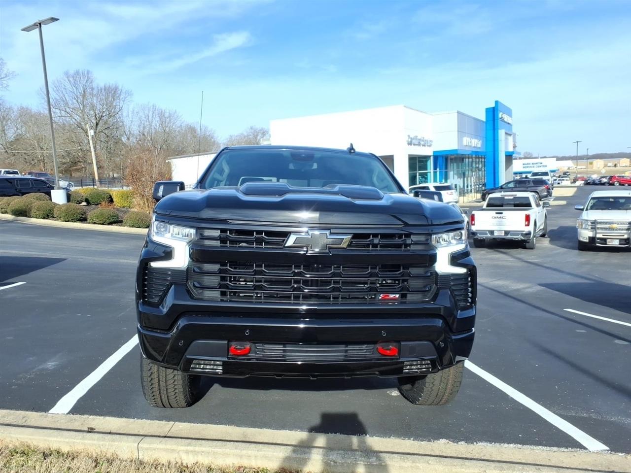 Chevrolet Silverado 1500 4WD Crew Cab 147" LT Trail Boss 2026