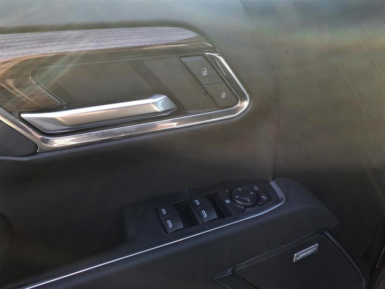 Chevrolet Silverado 1500 4WD Crew Cab 147" LT Trail Boss 2026