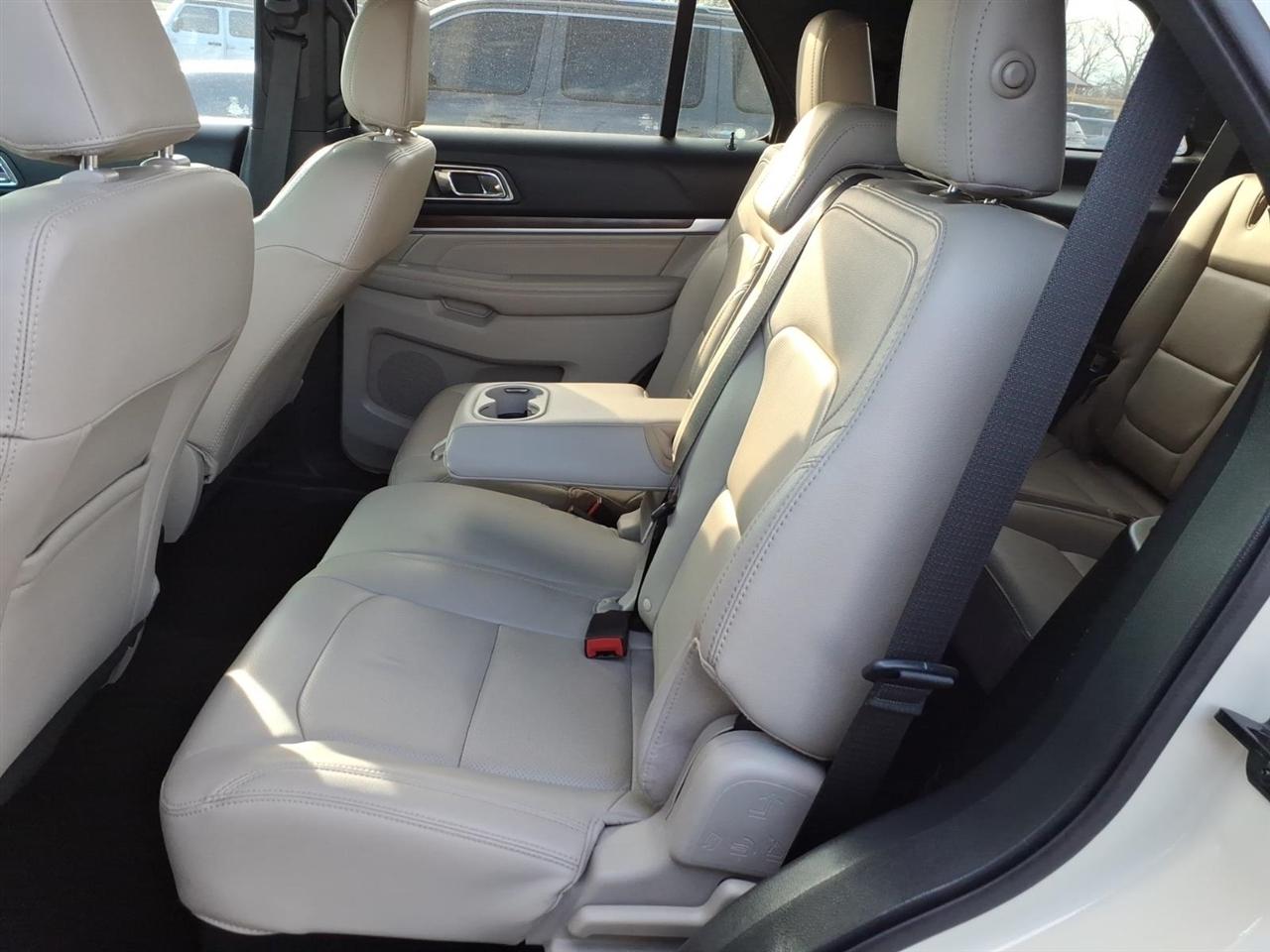 Ford Explorer Limited FWD 2018