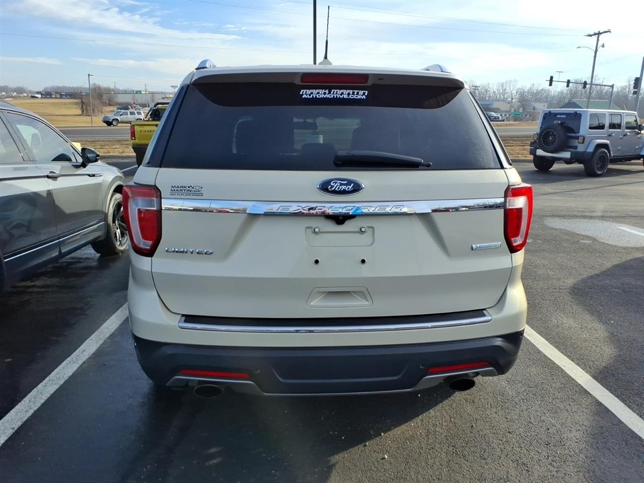 Ford Explorer Limited FWD 2018