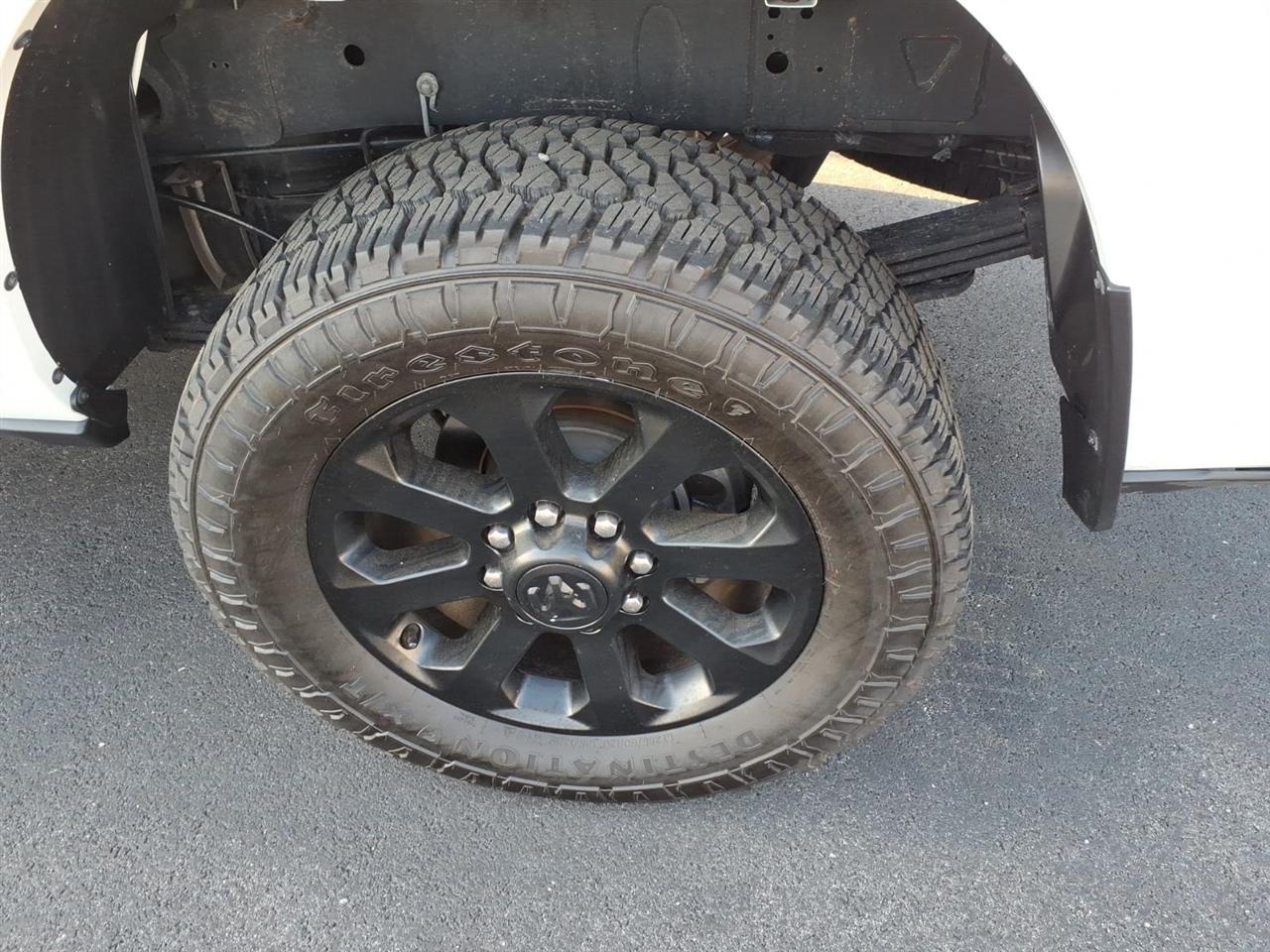 RAM 3500 Big Horn 4x4 Crew Cab 8' Box 2024