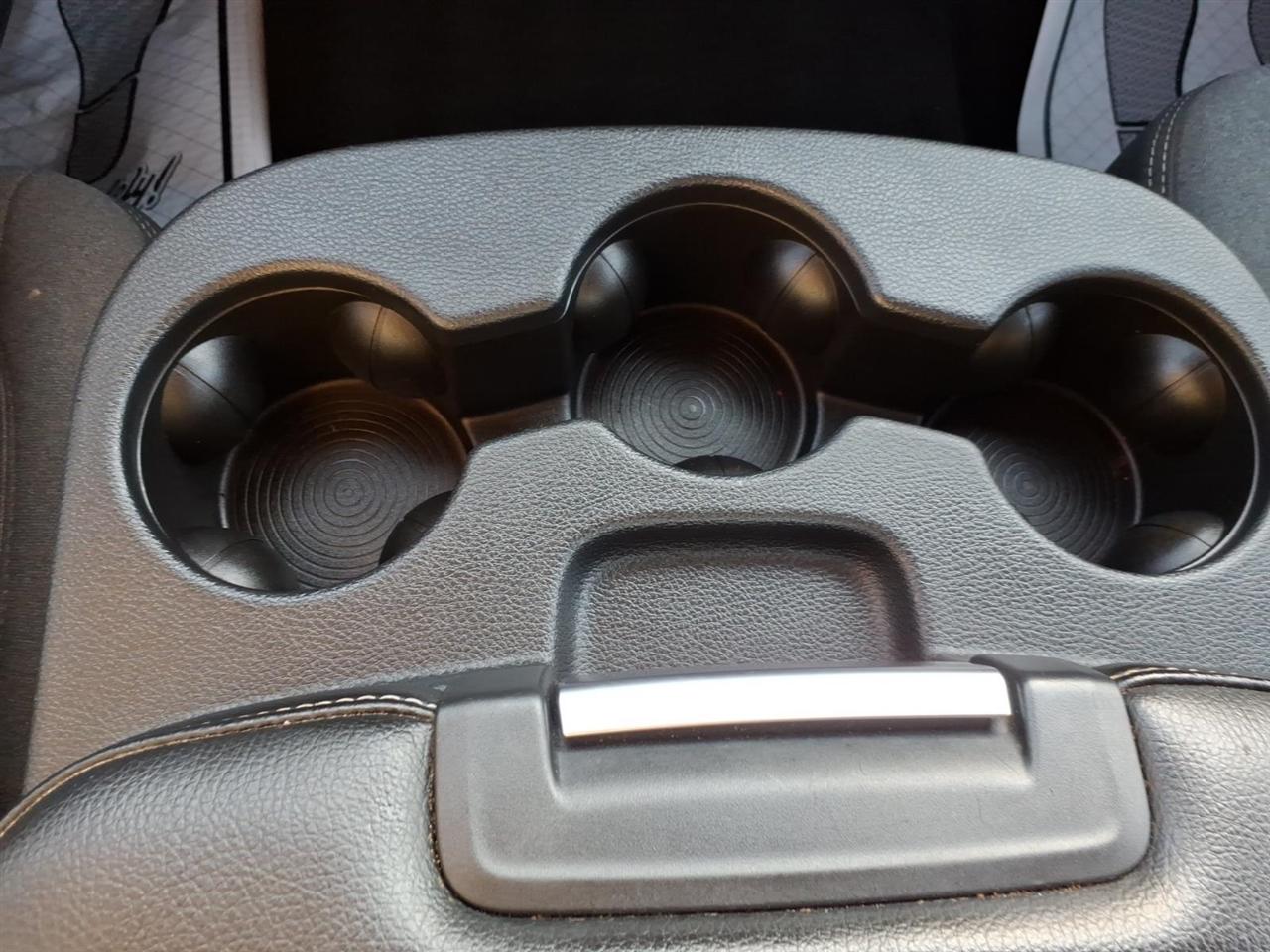 RAM 3500 Big Horn 4x4 Crew Cab 8' Box 2024