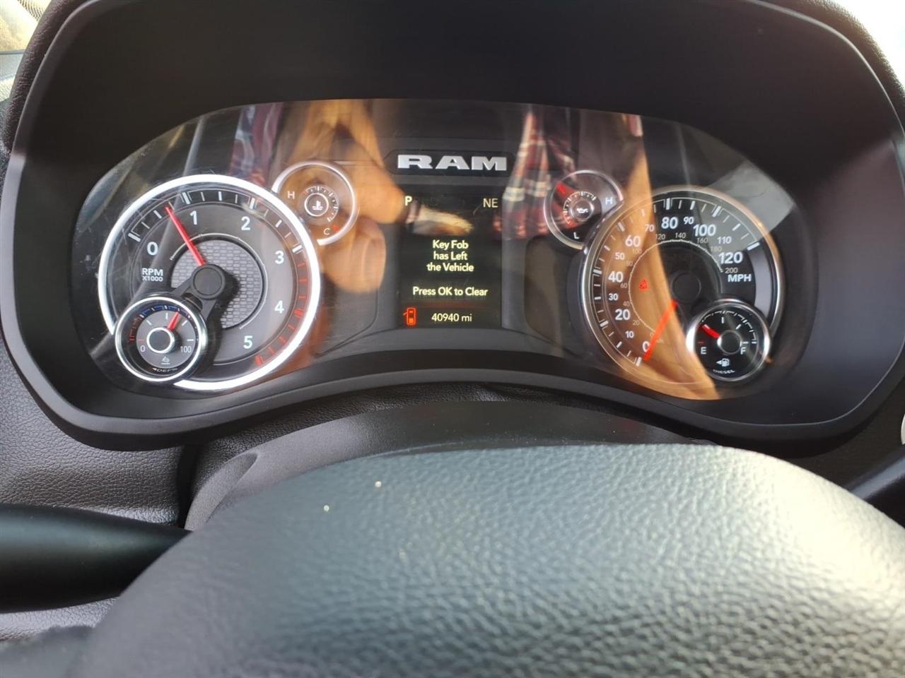 RAM 2500 Big Horn 4x4 Crew Cab 6'4" Box 2024