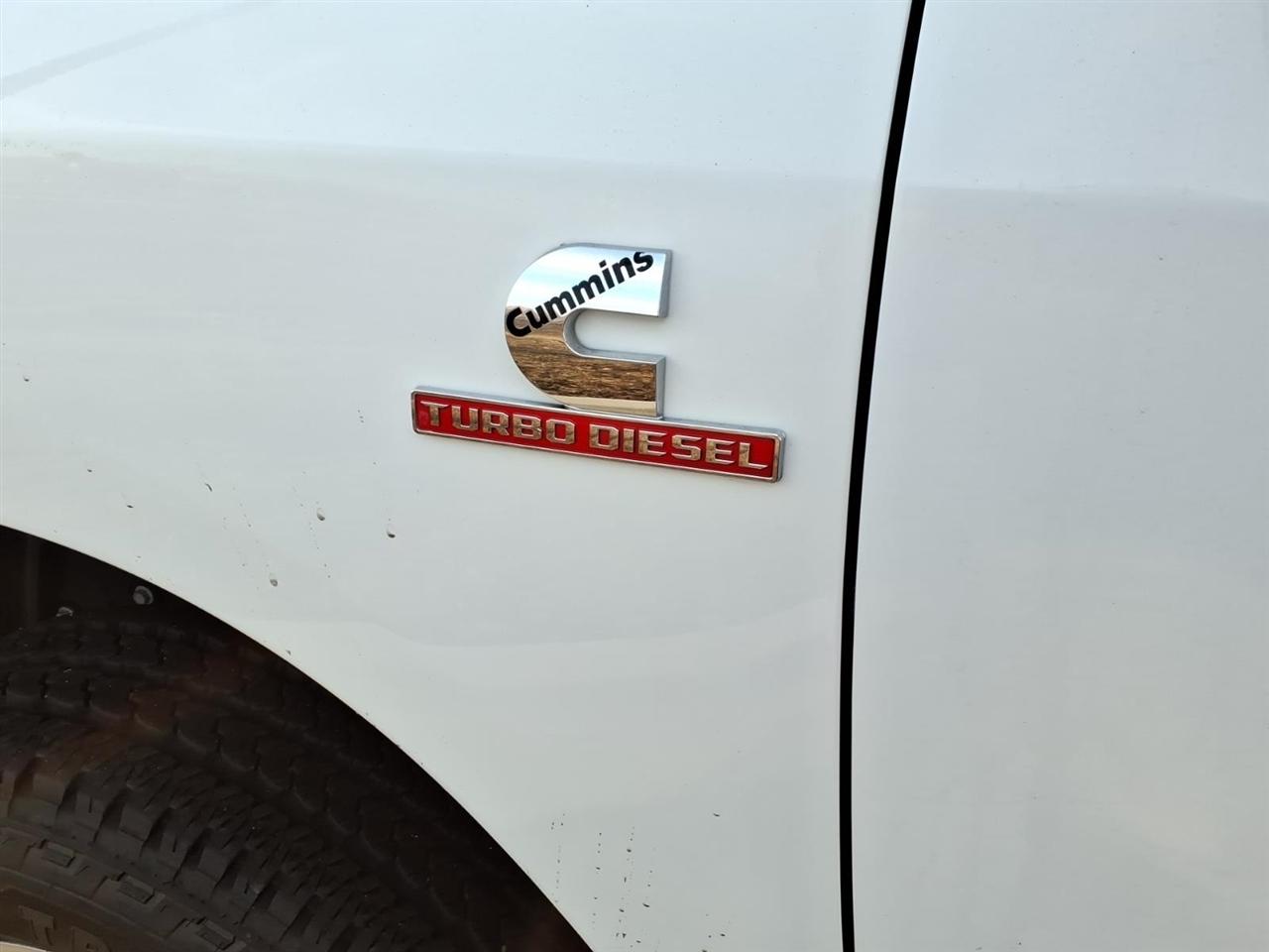 RAM 2500 Big Horn 4x4 Crew Cab 6'4" Box 2024