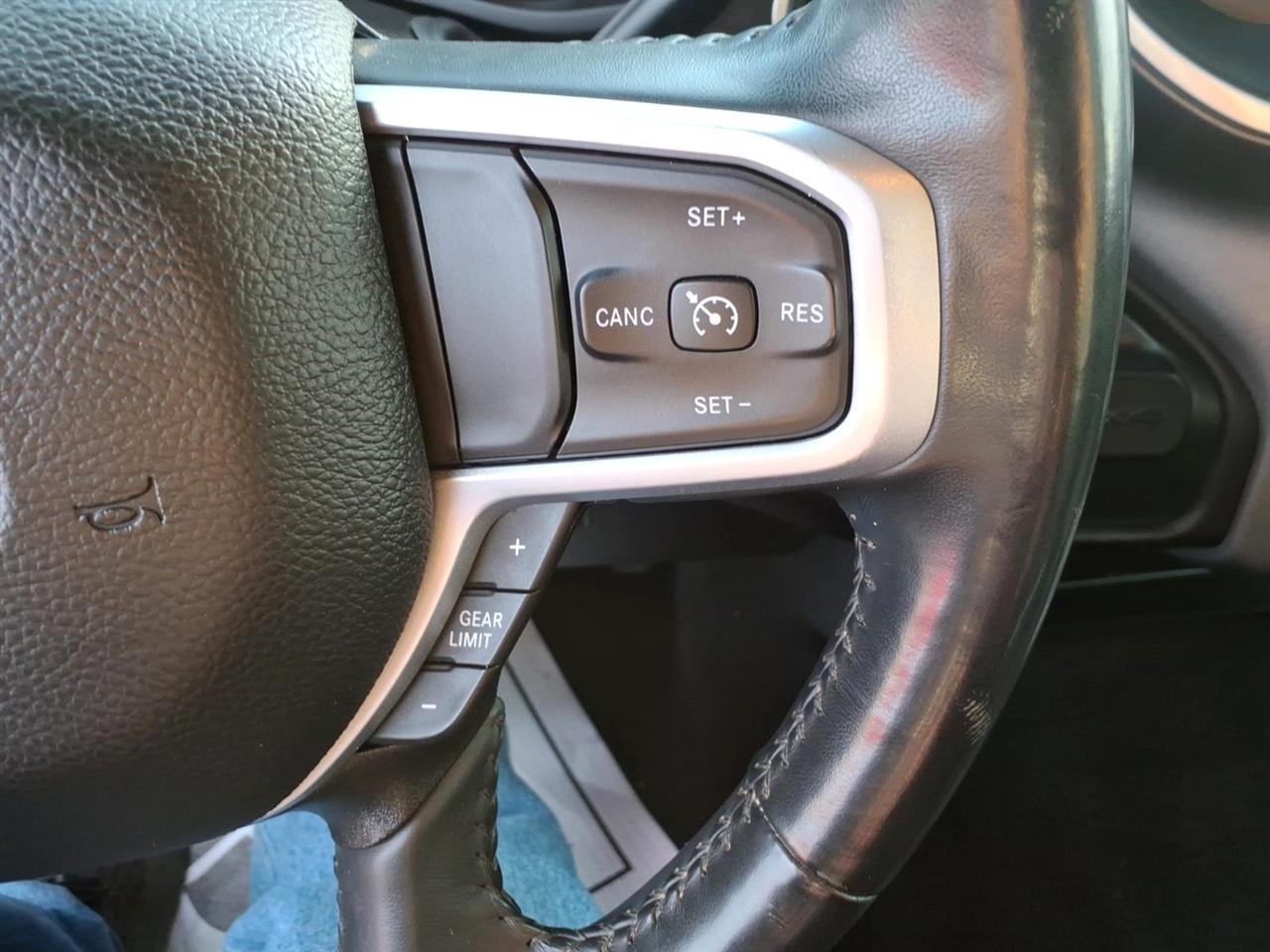 RAM 2500 Big Horn 4x4 Crew Cab 6'4" Box 2024