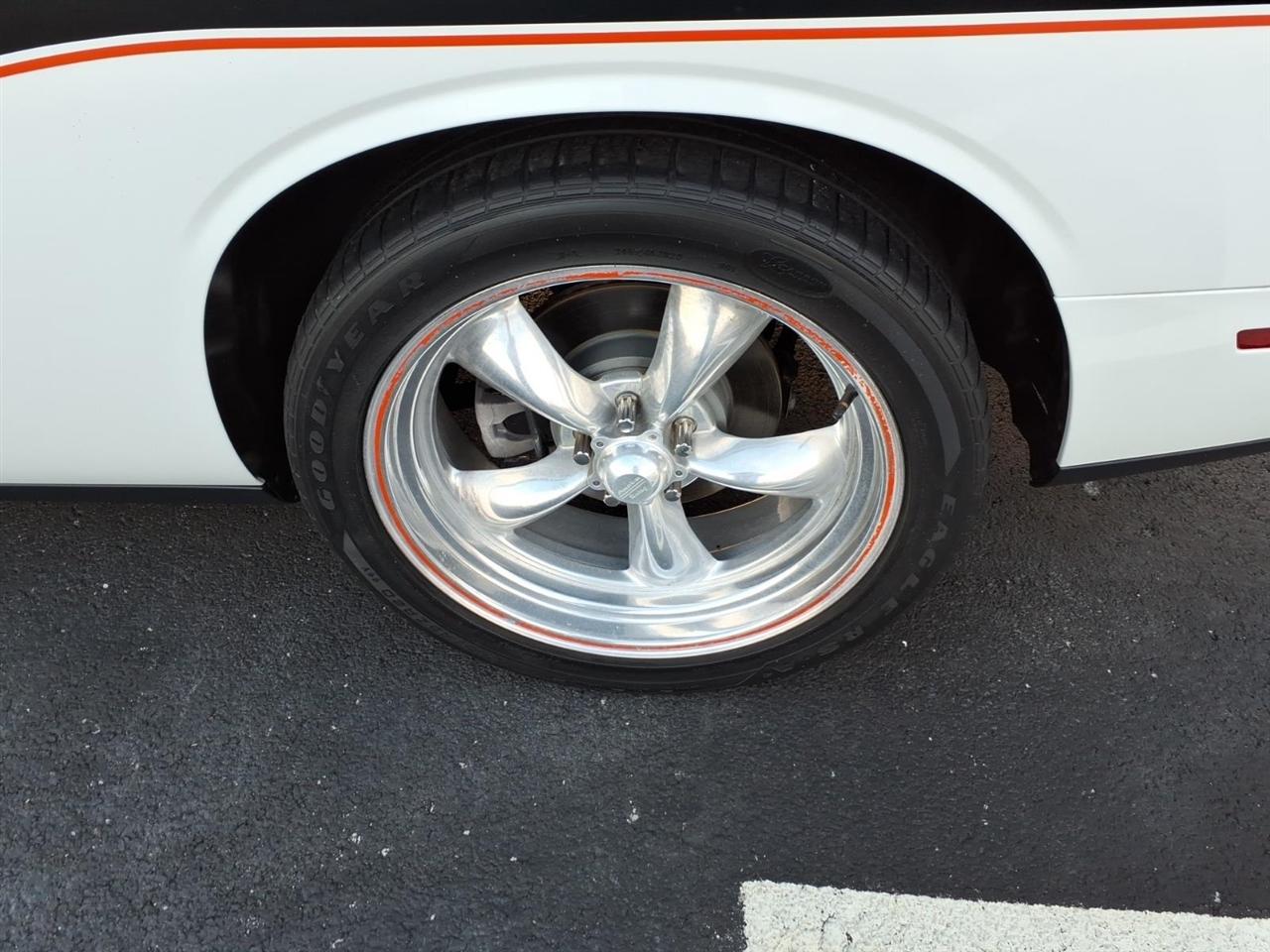 Dodge Challenger R/T RWD 2020