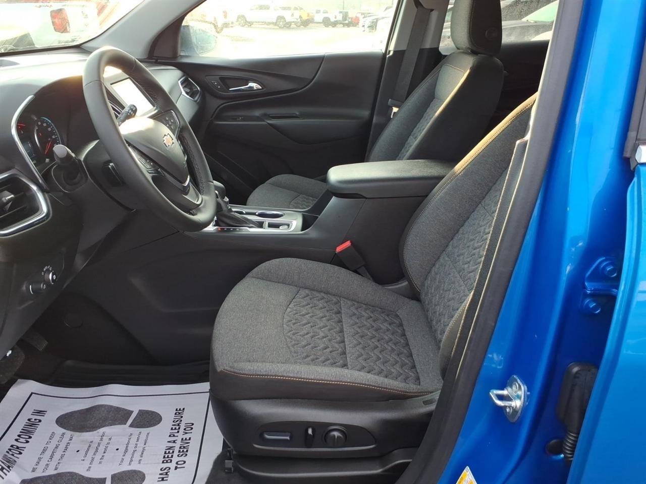 Chevrolet Equinox FWD 4dr LT w/1LT 2024