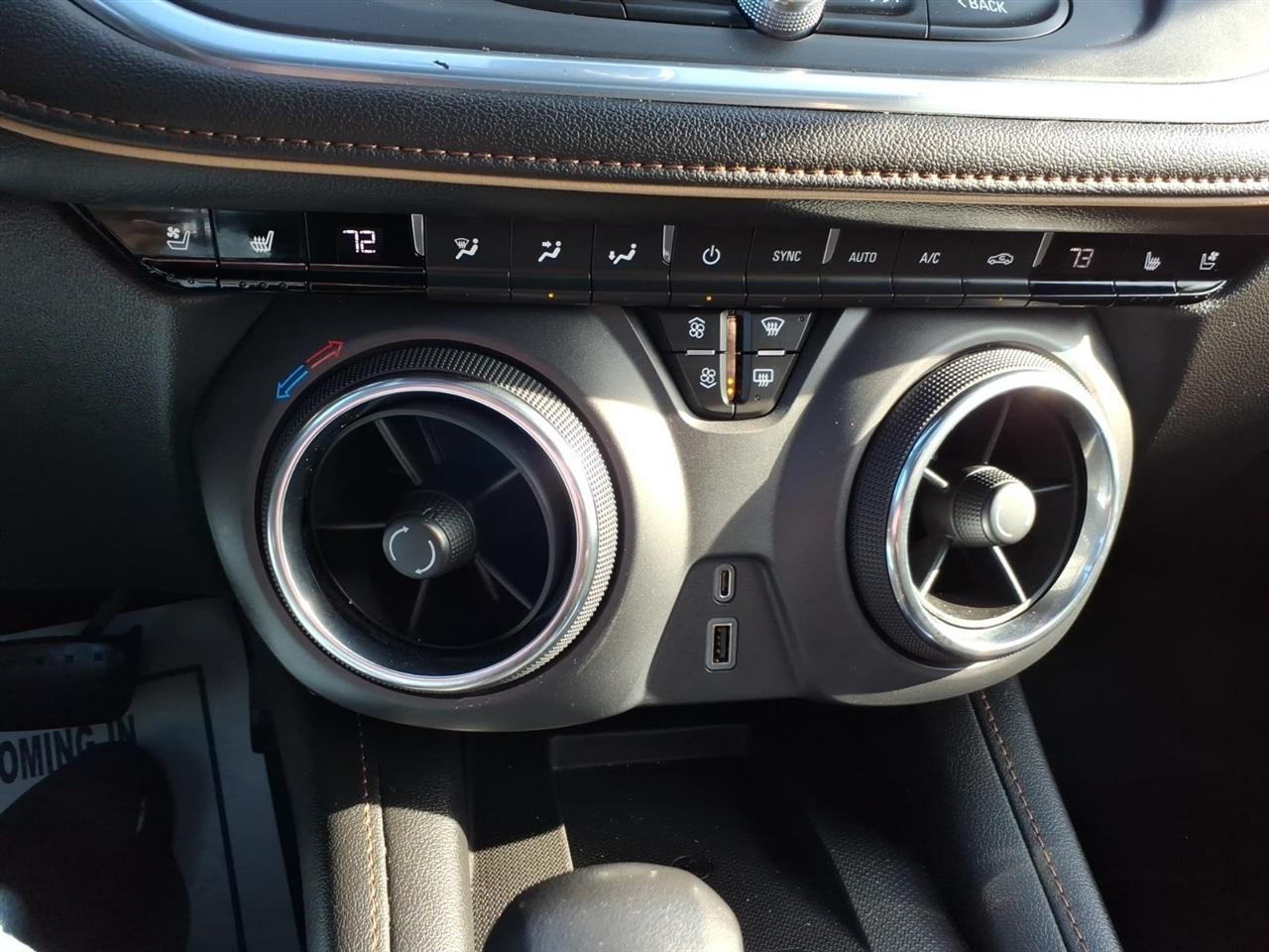 Chevrolet Blazer FWD 4dr Premier 2020