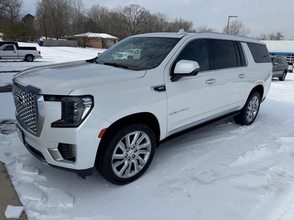 GMC Yukon XL 4WD 4dr Denali 2021
