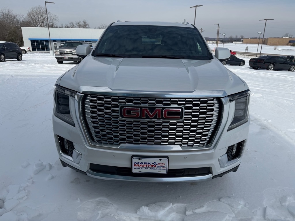 GMC Yukon XL 4WD 4dr Denali 2021