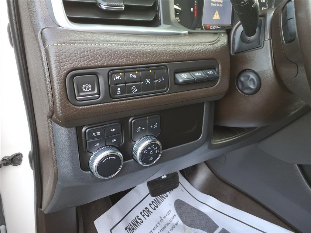 GMC Yukon XL 4WD 4dr Denali 2021