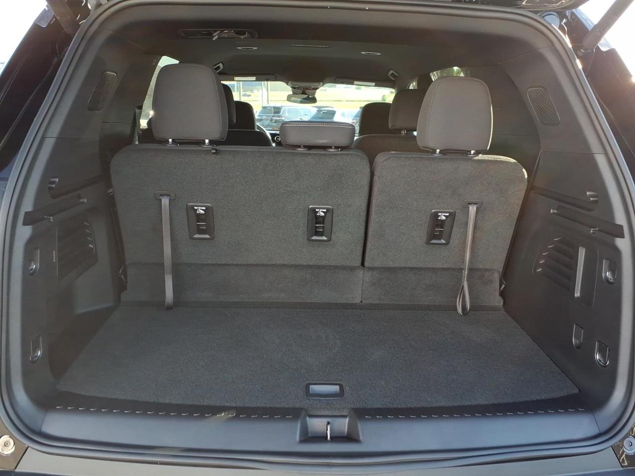 Chevrolet Traverse FWD 4dr LT w/1LT 2026