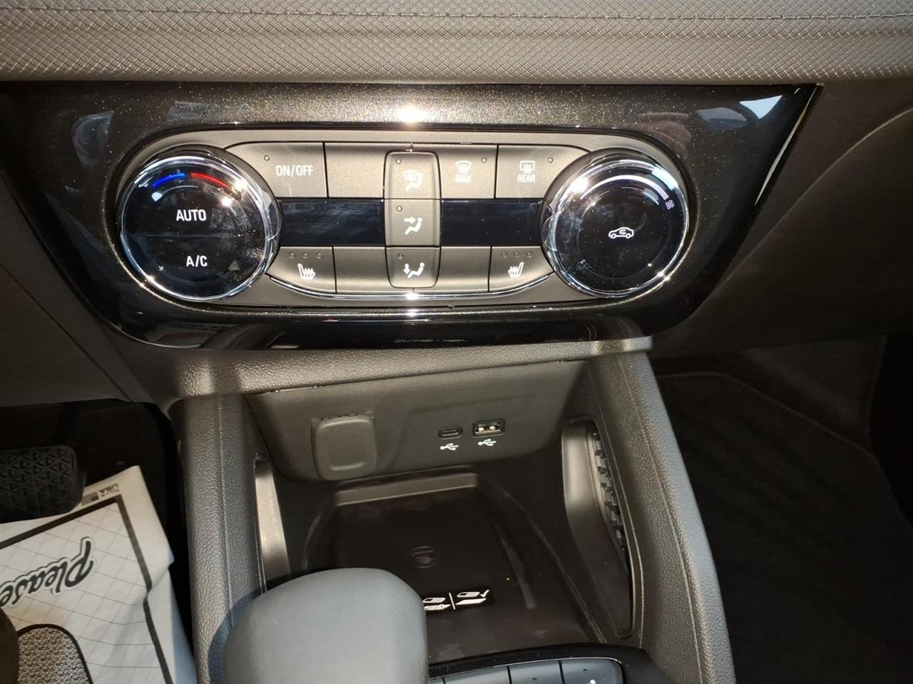 Chevrolet TrailBlazer FWD 4dr LT 2026