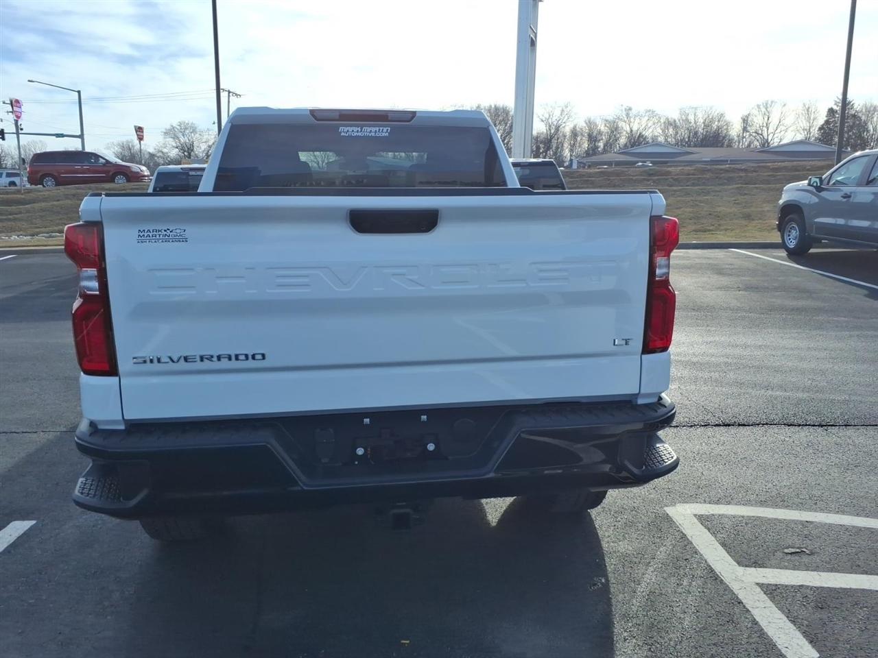 Chevrolet Silverado 1500 4WD Crew Cab 147" LT Trail Boss 2026