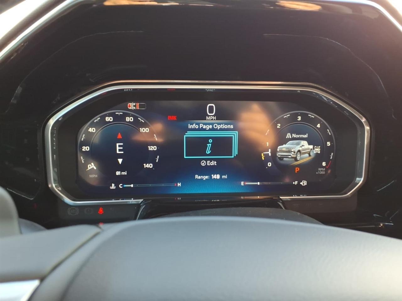 Chevrolet Silverado 1500 4WD Crew Cab 147" LT w/1LT 2026