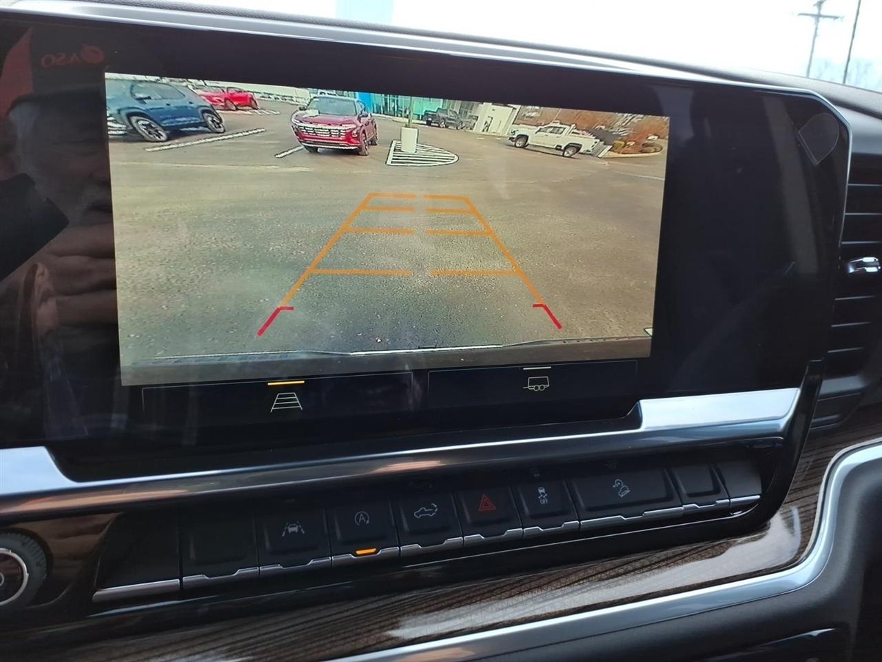 Chevrolet Silverado 1500 4WD Crew Cab 147" LT w/1LT 2026