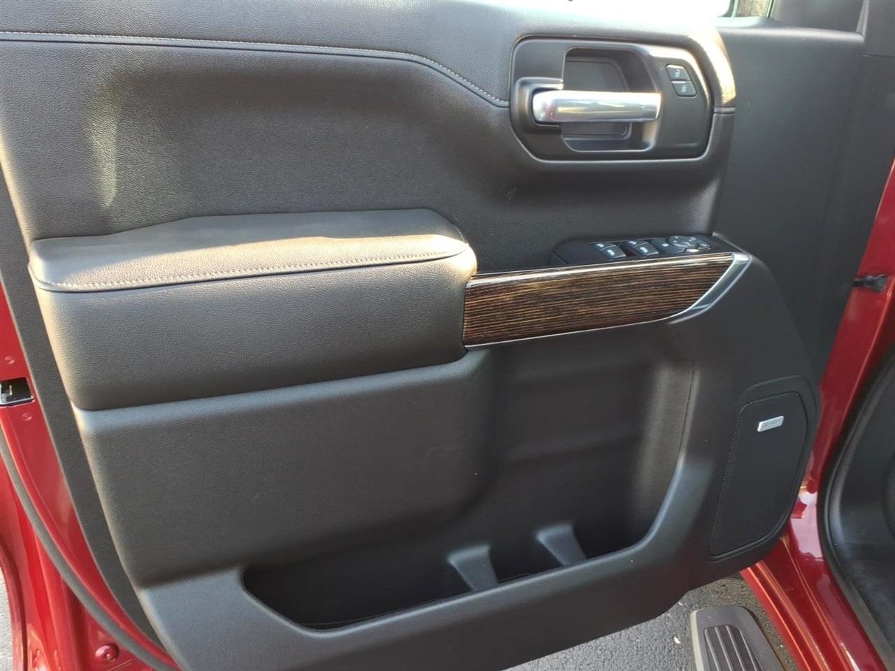 GMC Sierra 1500 4WD Crew Cab 147" Elevation 2020