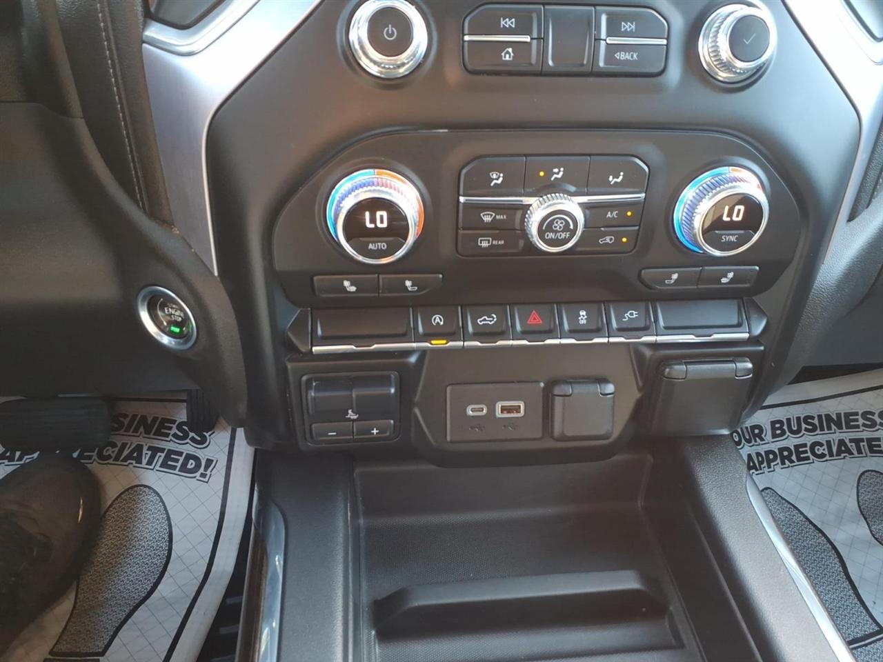 GMC Sierra 1500 4WD Crew Cab 147" Elevation 2020