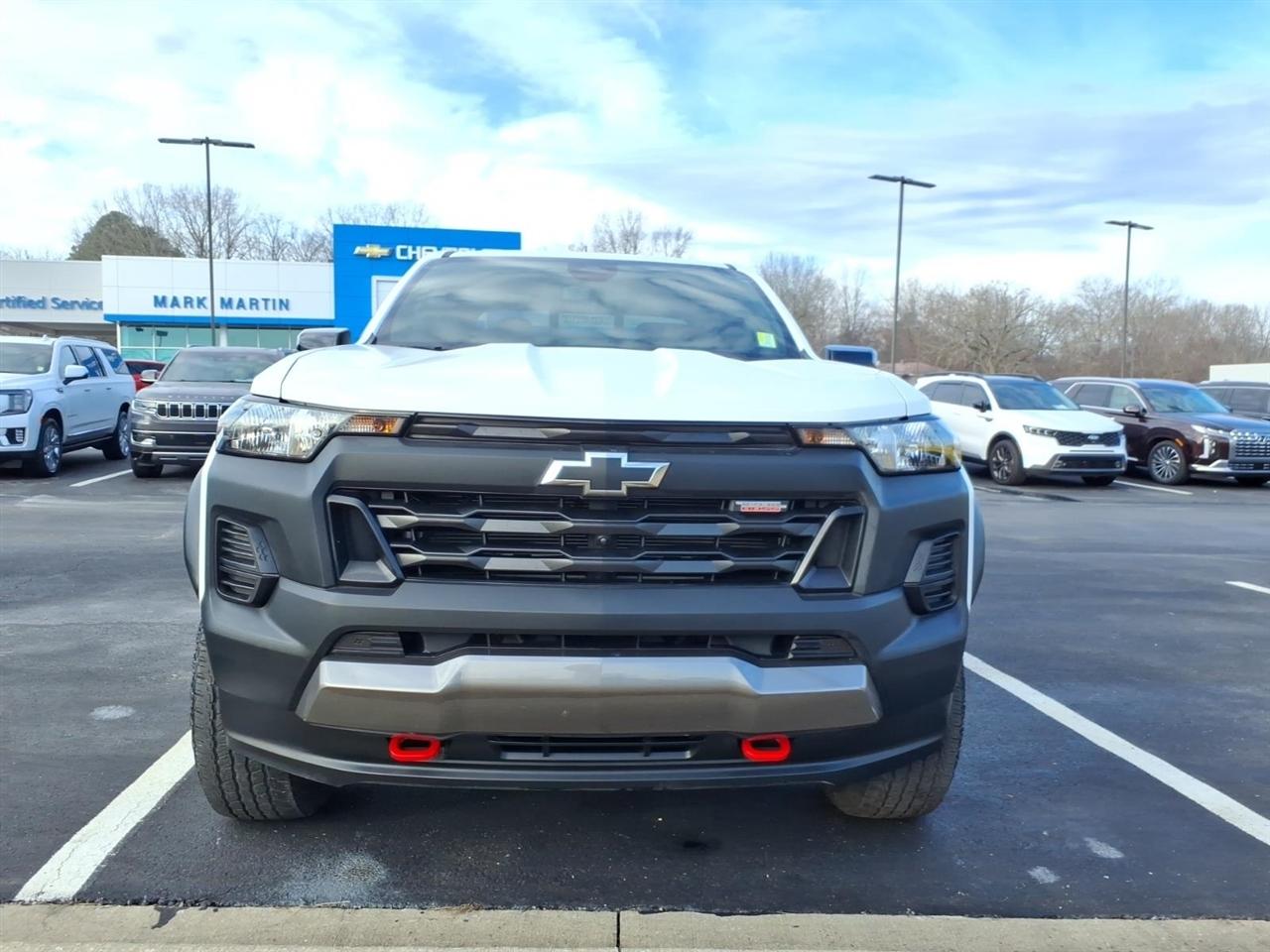Chevrolet Colorado 4WD Crew Cab Trail Boss 2024