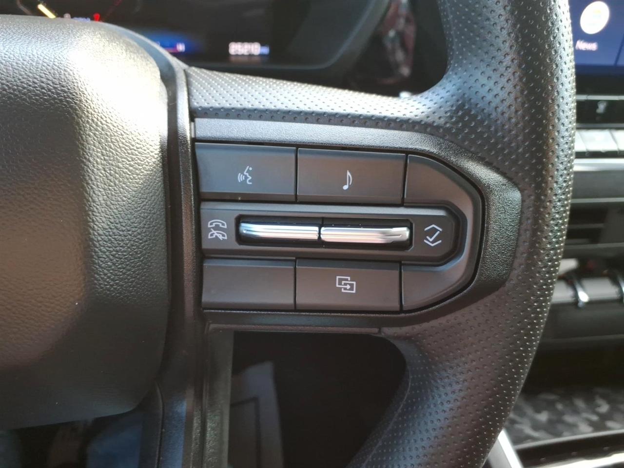 Chevrolet Colorado 4WD Crew Cab Trail Boss 2024