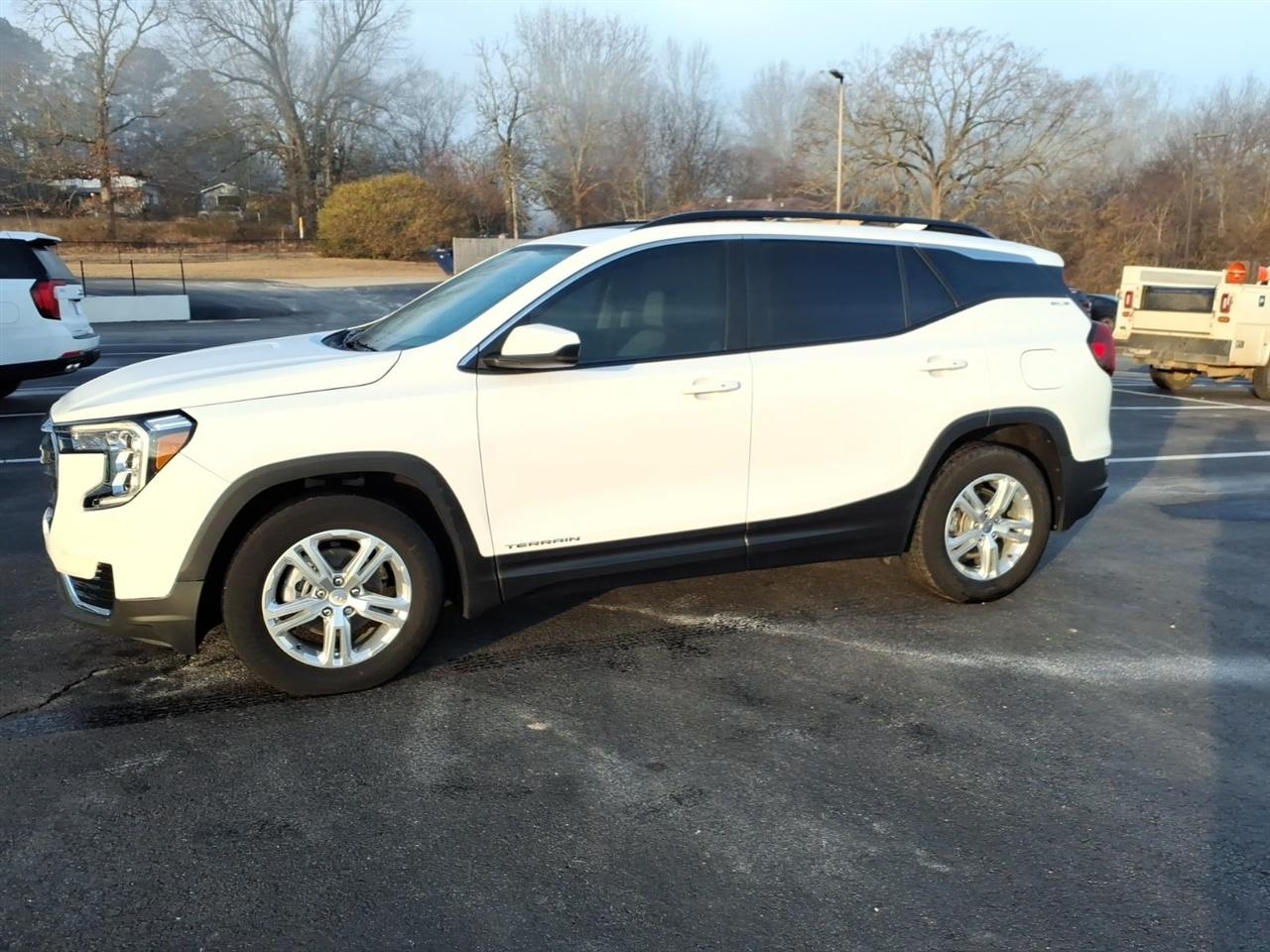 GMC Terrain FWD 4dr SLE 2022