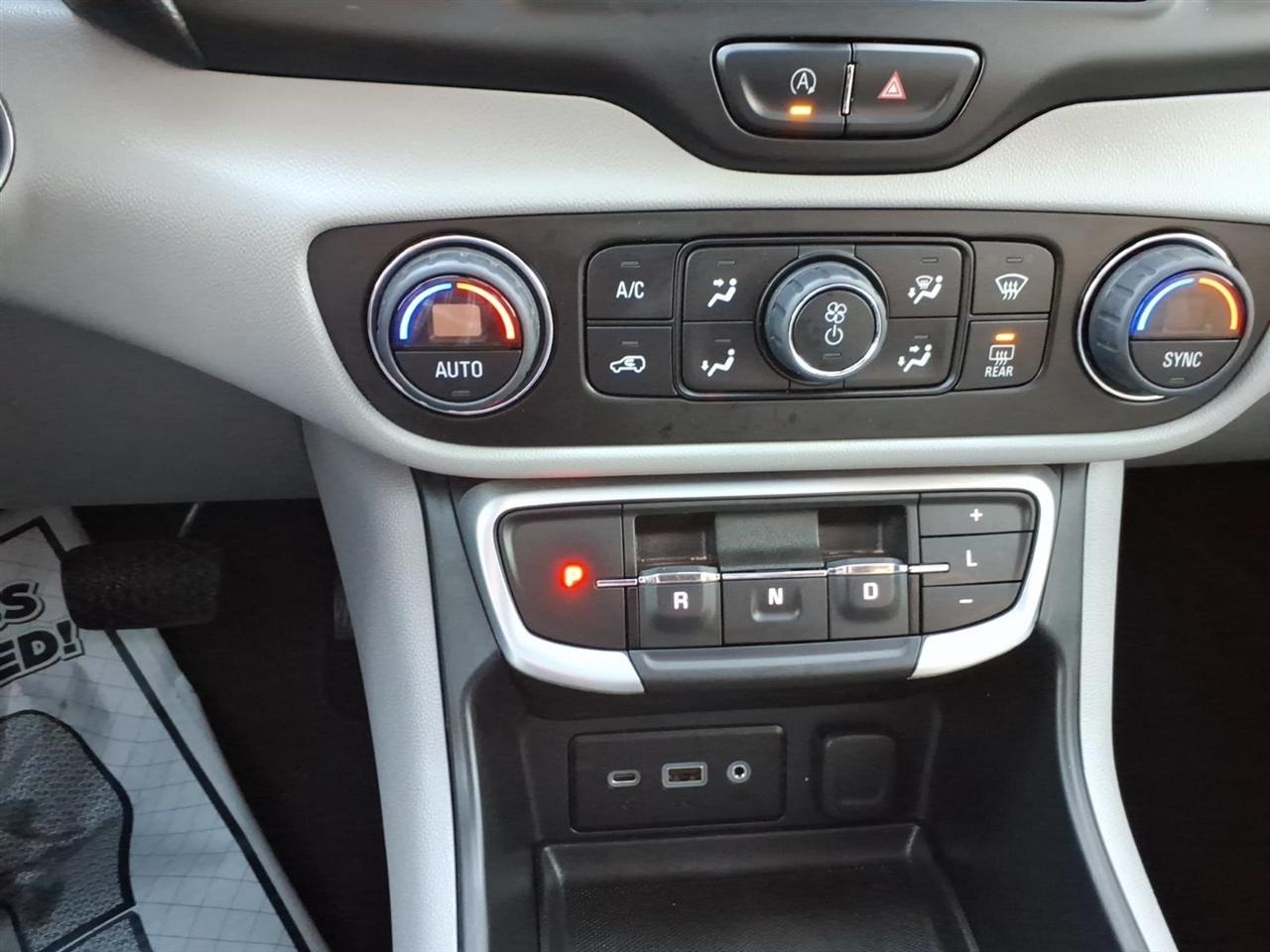 GMC Terrain FWD 4dr SLE 2022