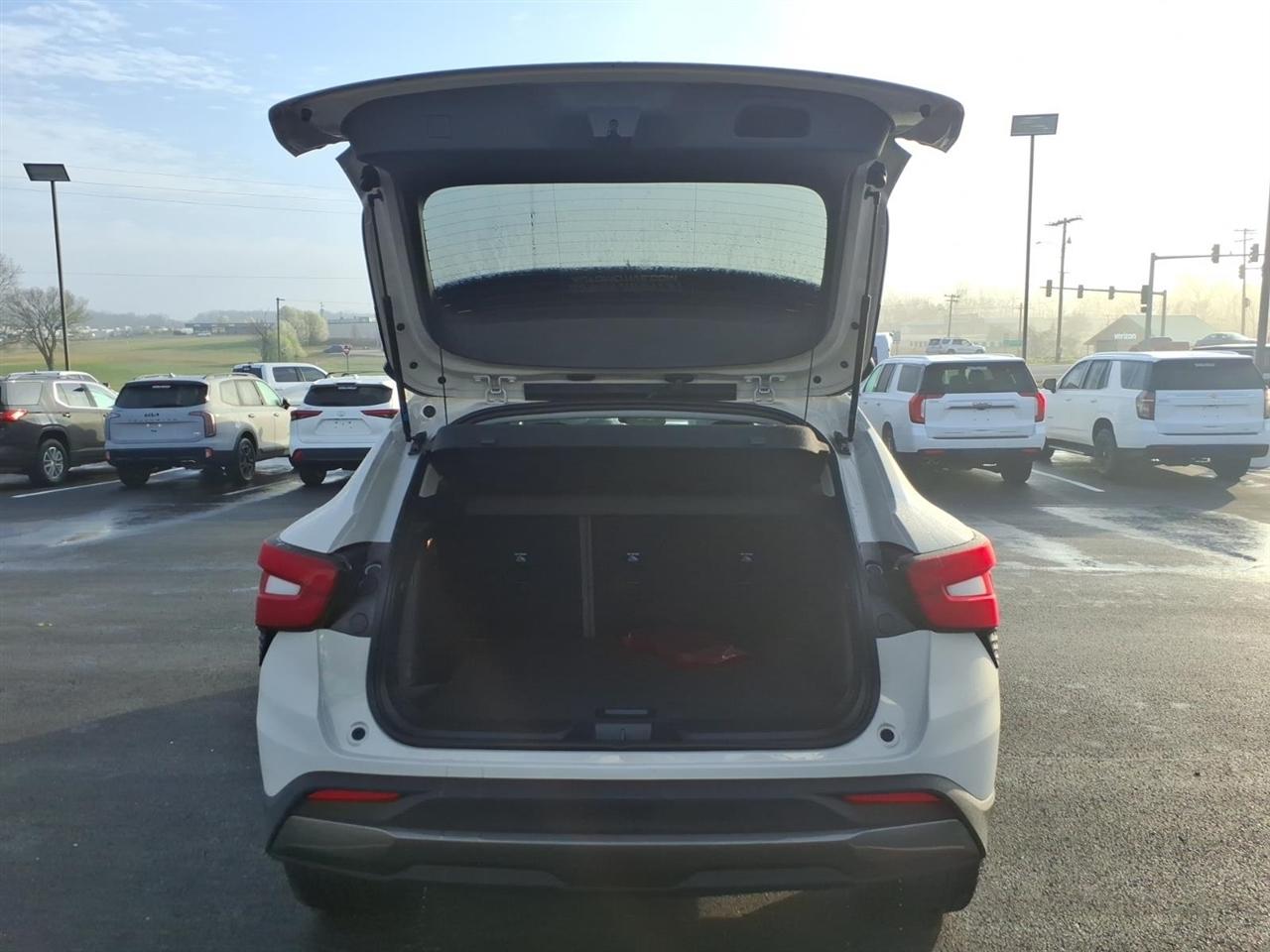 Chevrolet Trax FWD 4dr ACTIV 2026