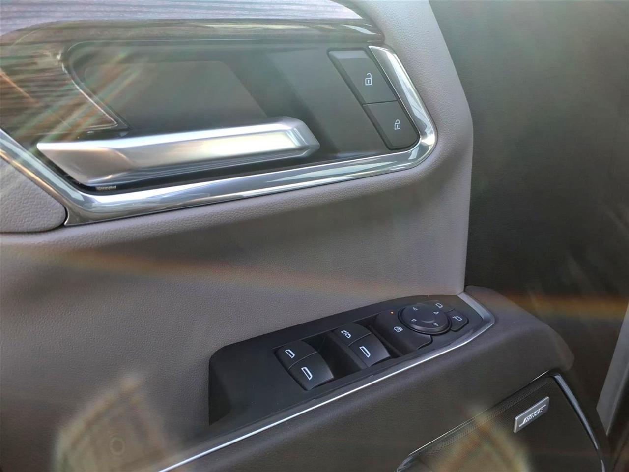 Chevrolet Silverado 1500 4WD Crew Cab 147" LT Trail Boss 2026