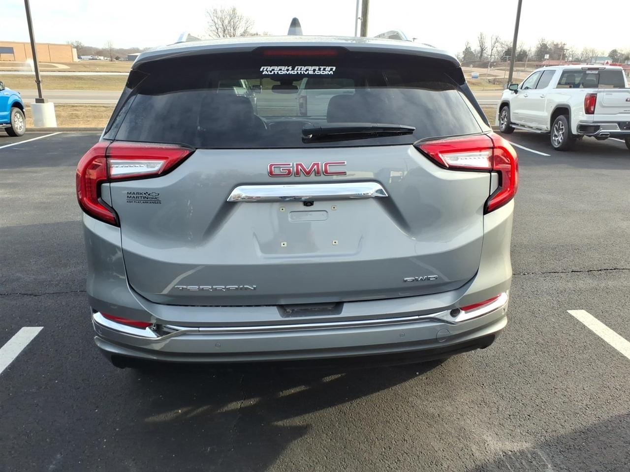 GMC Terrain AWD 4dr Denali 2023