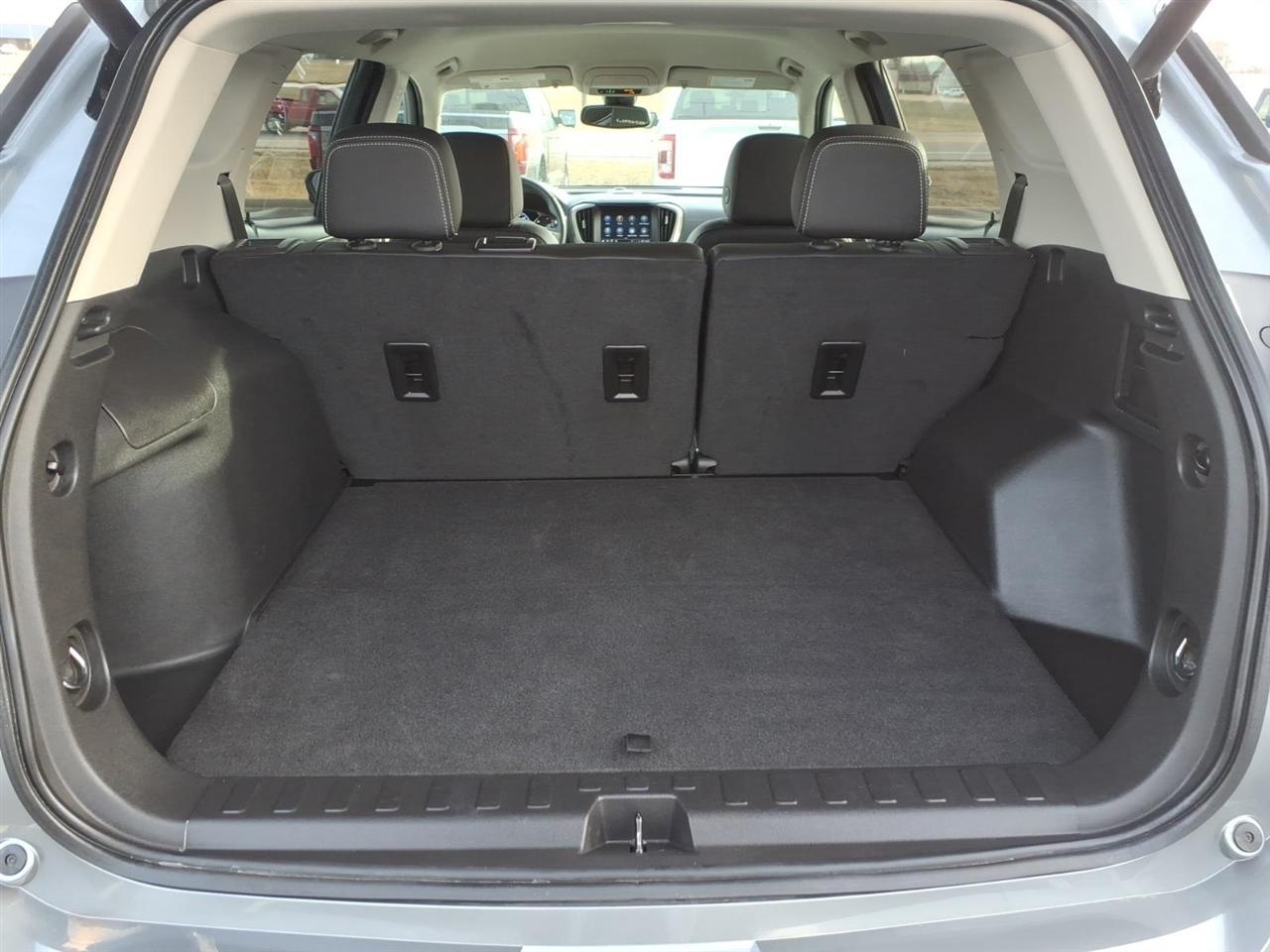 GMC Terrain AWD 4dr Denali 2023