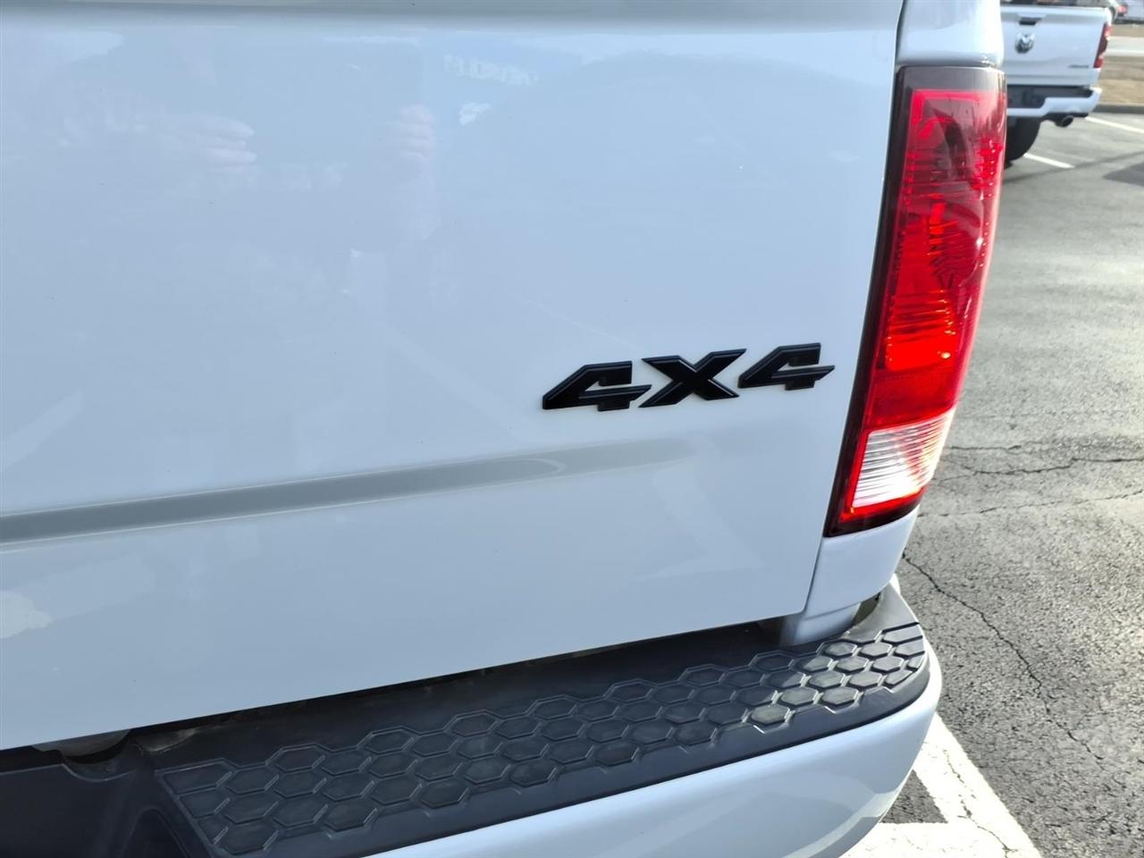 RAM 1500 Classic Express 4x4 Quad Cab 6'4" Box 2019