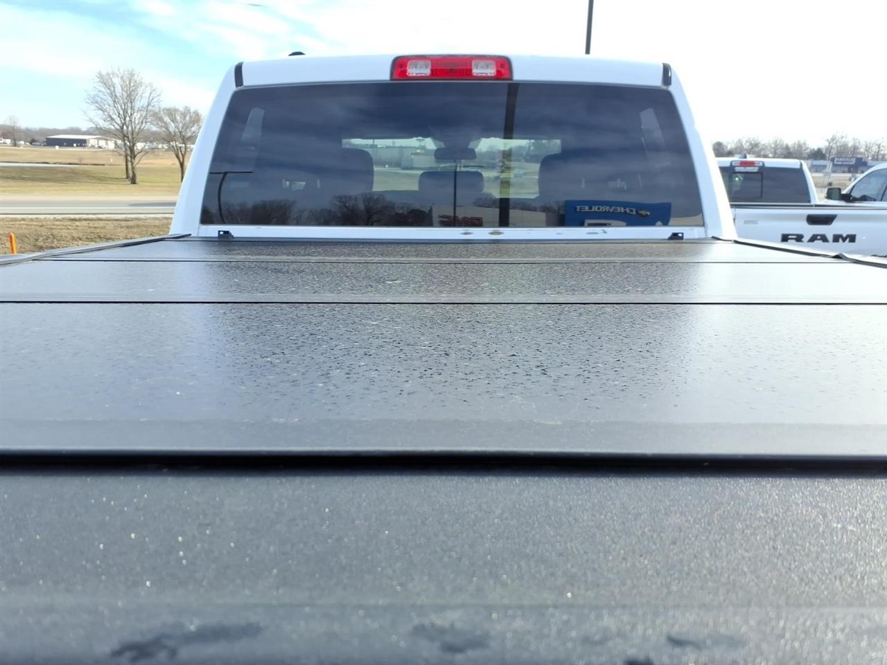 RAM 1500 Classic Express 4x4 Quad Cab 6'4" Box 2019