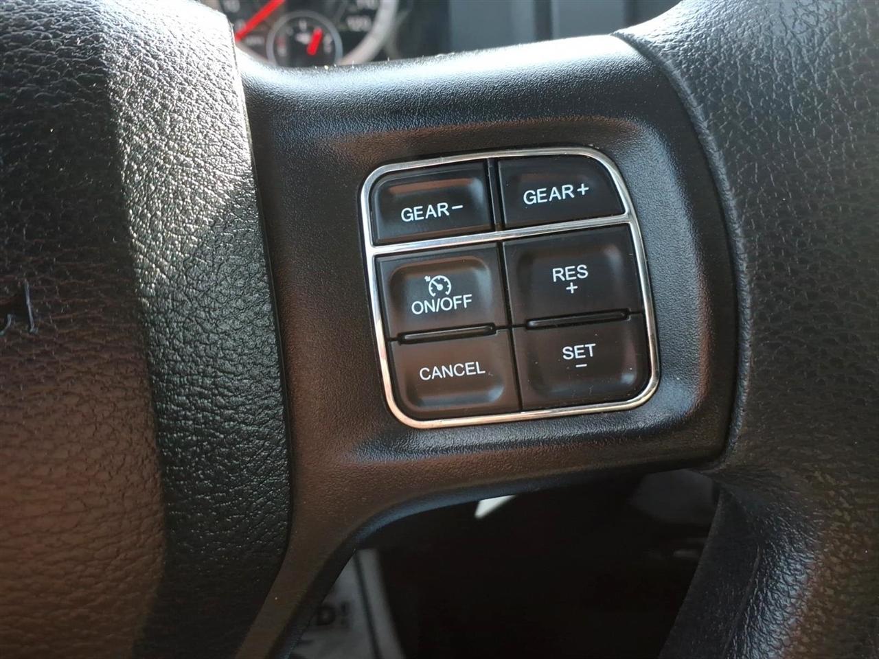 RAM 1500 Classic Express 4x4 Quad Cab 6'4" Box 2019