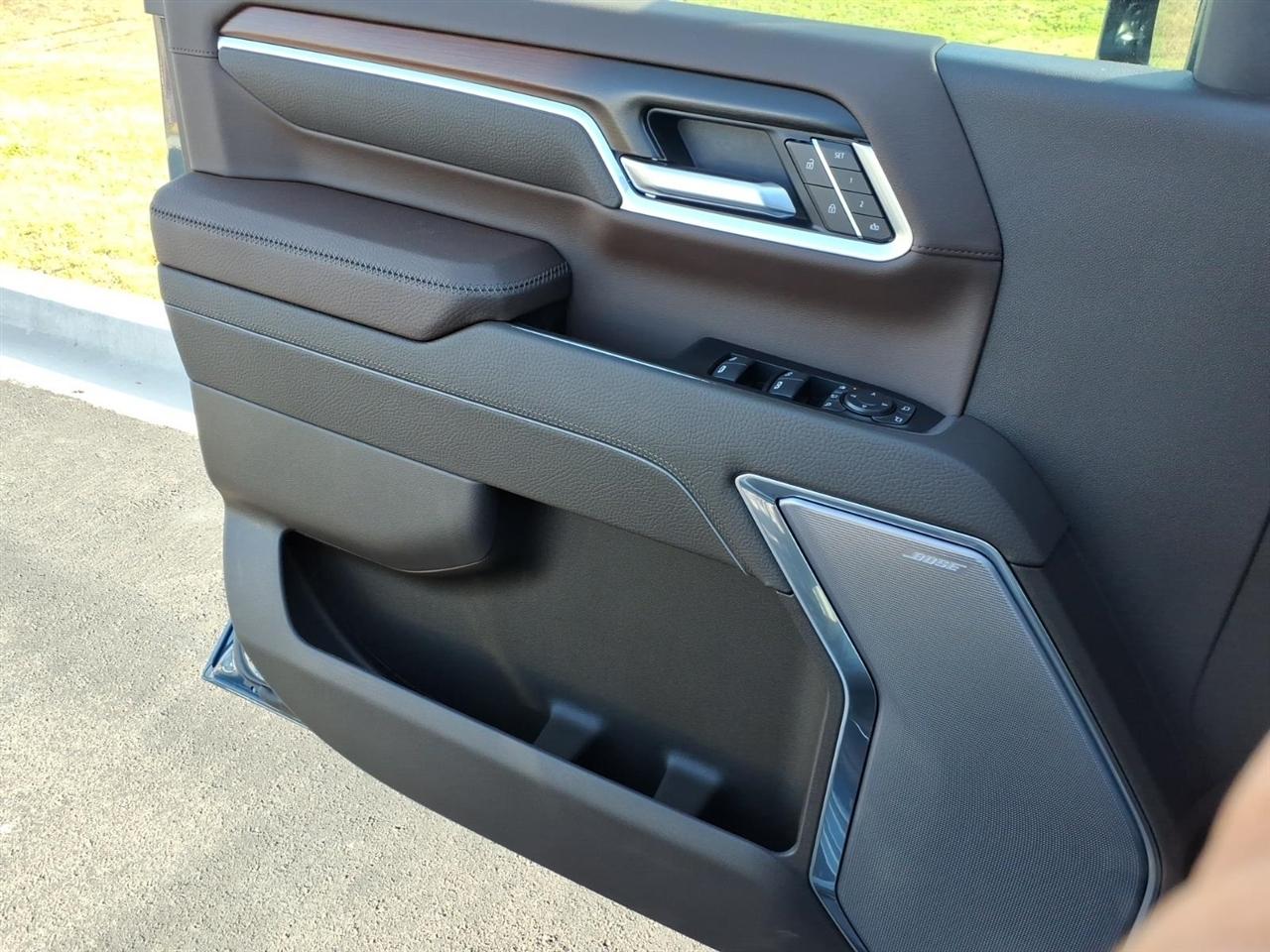 GMC Sierra 3500HD 4WD Crew Cab 159" Denali 2026